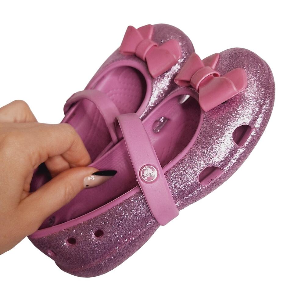 CROCS Kids Dress Shoes in Glittery Pink